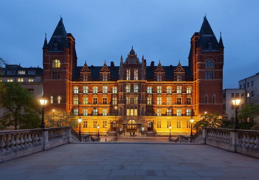 两名中国选手入围英国皇家音乐学院(RCM) 举办的2026年首届古典大提琴国际比赛